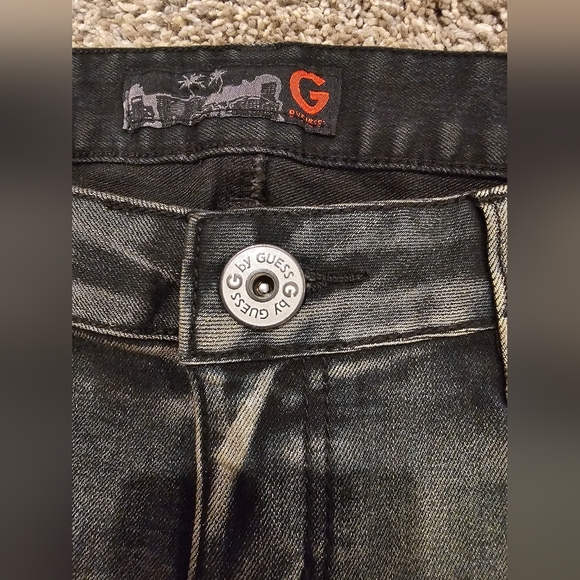 NWOT! Guess Rhinestone Studded Distressed Shorts Blue Denim 28 - Picture 3 of 11